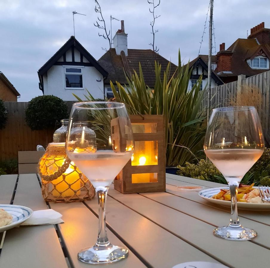 Viva Guest House Clacton-on-Sea Εξωτερικό φωτογραφία